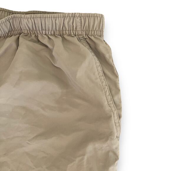 Duluth Trading Co Men's Tan Nylon Shorts Size L Pockets Drawstring Elastic Waist - Picture 3 of 7